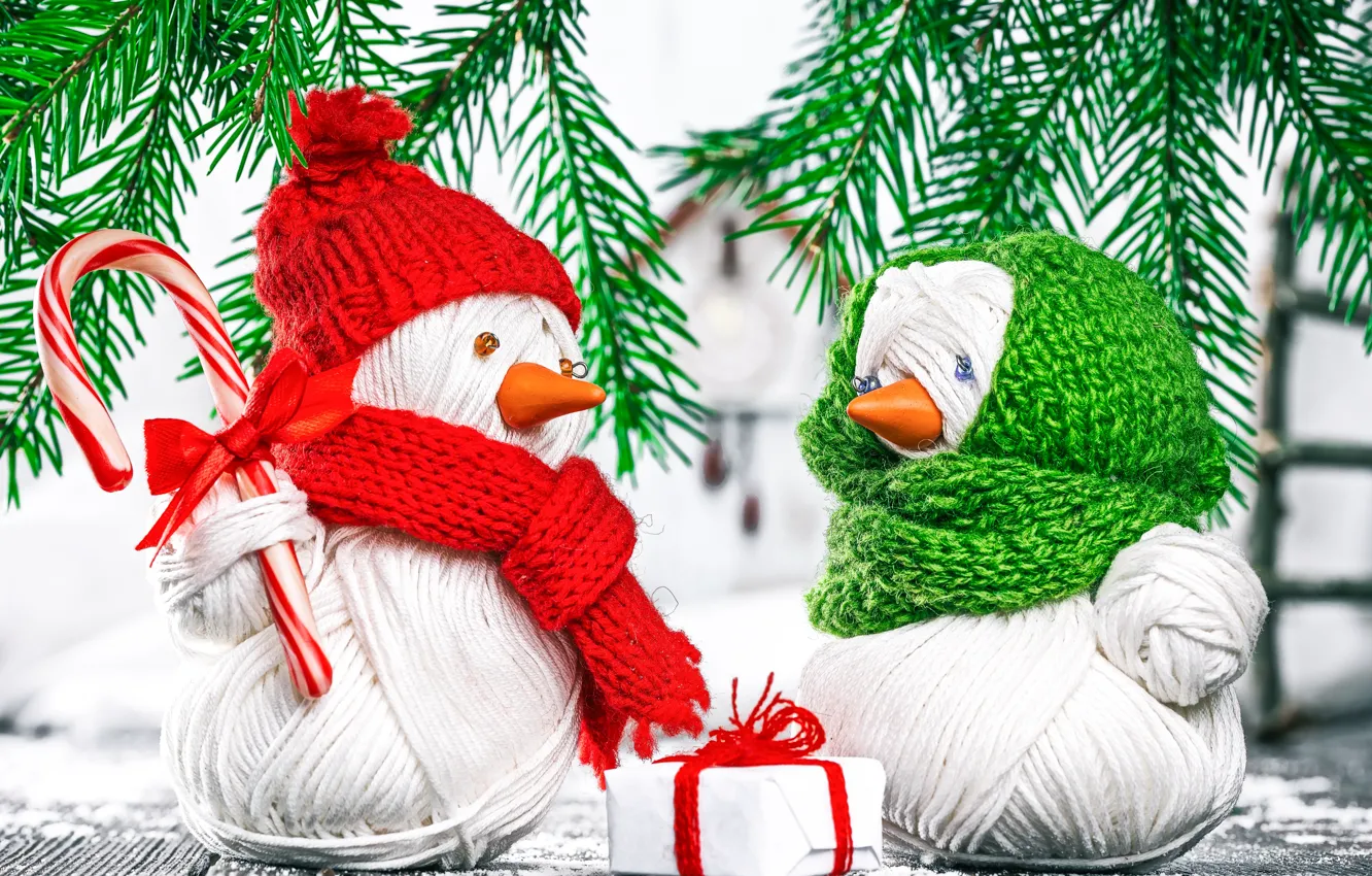 Фото обои фон, подарок, ель, ветка, Новый год, снеговик, box, gift