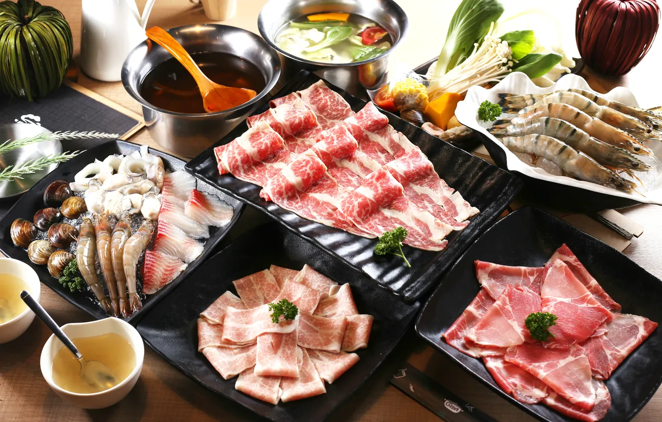 Фото обои суп, мясо, соус, креветки, морепродукты, японская кухня, блюда, ассорти