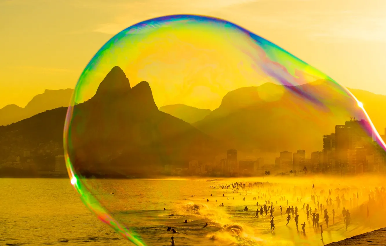 Фото обои море, пляж, горы, Бразилия, Рио-де-Жанейро, мыльный пузырь, Ипанема