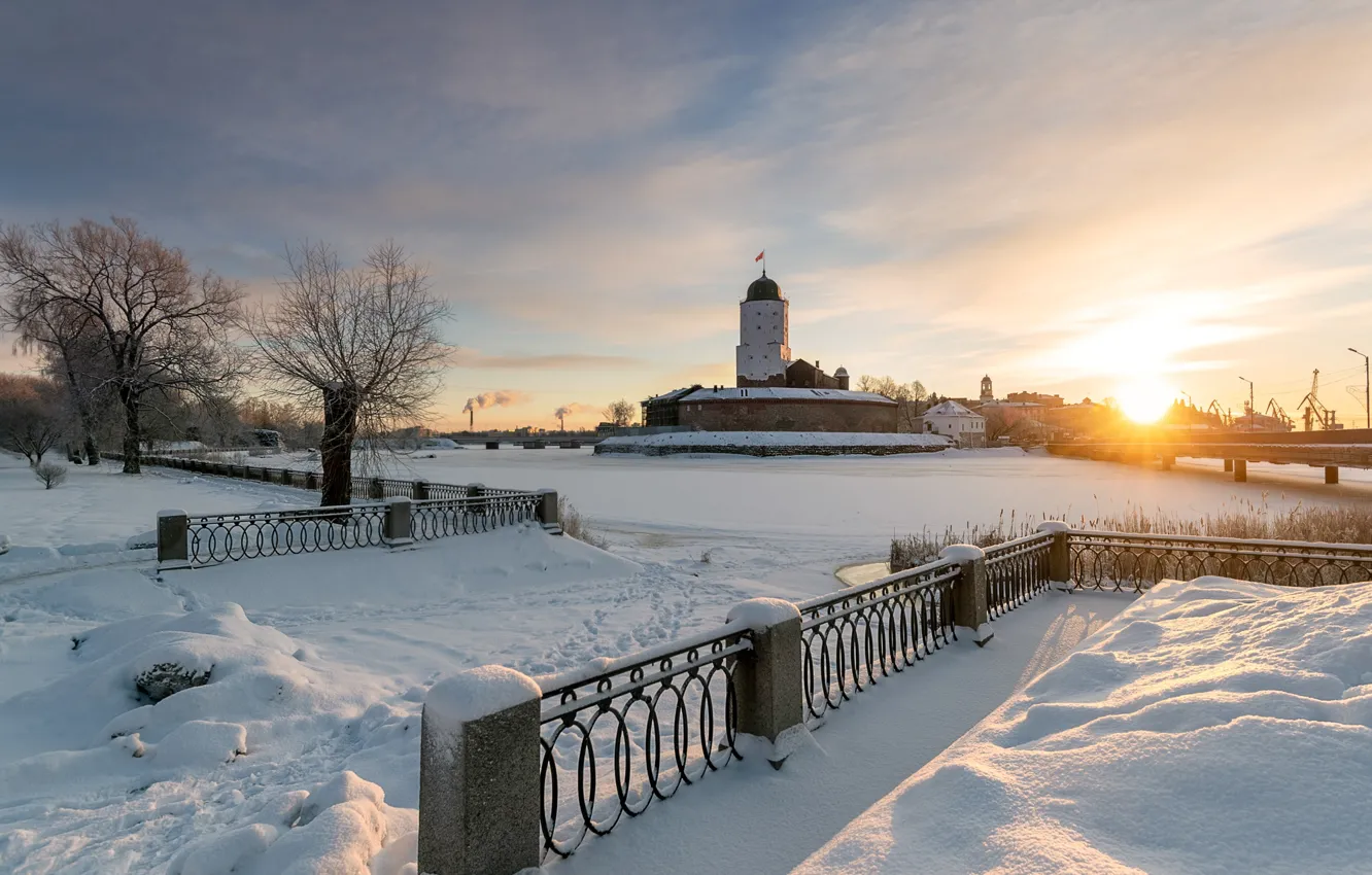 Фото обои зима, небо, солнце, снег, мост, река, башня, Россия