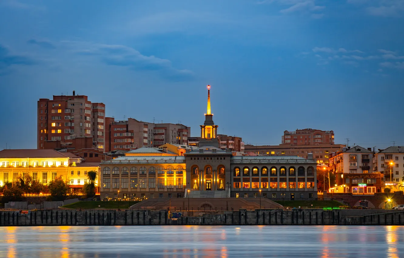 Фото обои город, вечер, Красноярск, Енисей, Речной вокзал