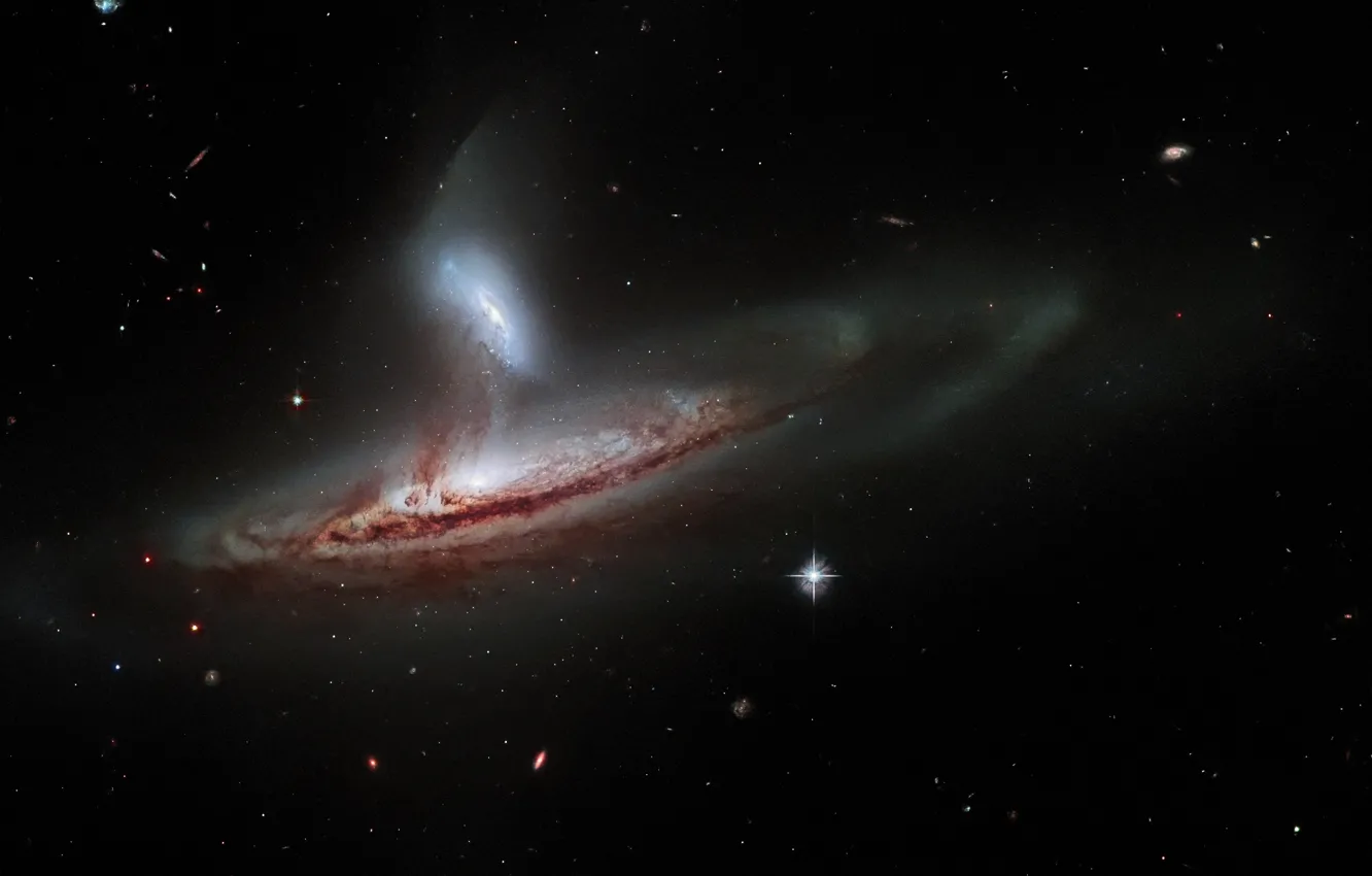 Фото обои космос, галактики, линзовидная, пекулярная, NGC 169A, приливное взаимодействие, сейфертовская, искажения структуры