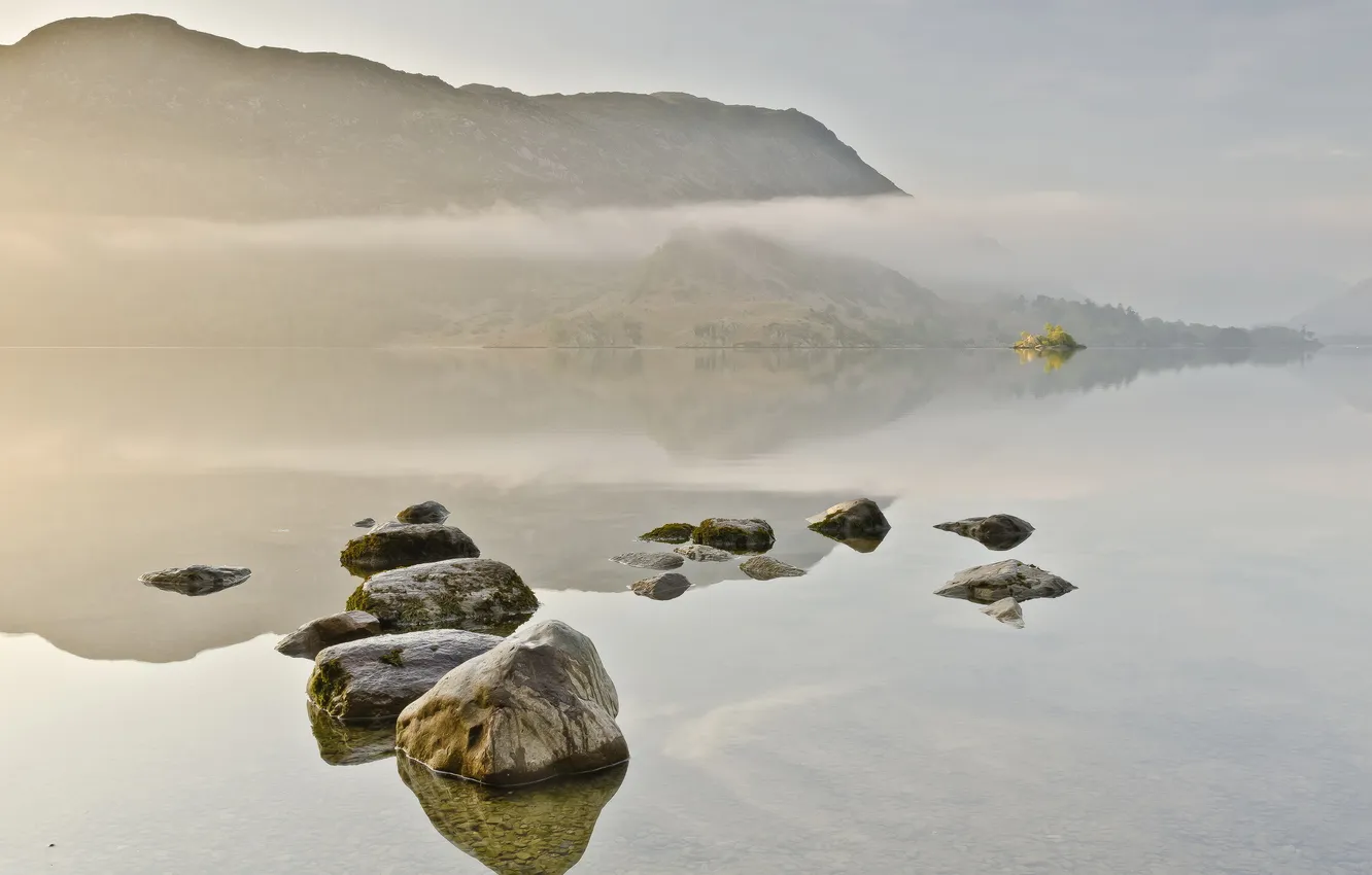 Фото обои пейзаж, туман, озеро, камни
