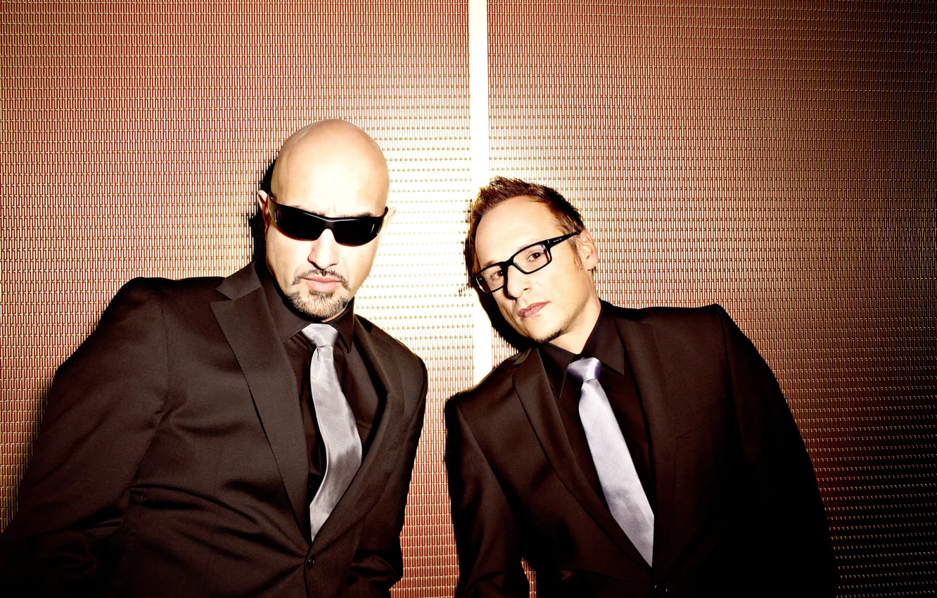 Фото обои очки, Eisbrecher, Alexx Wesselsky, NDH-коллектив