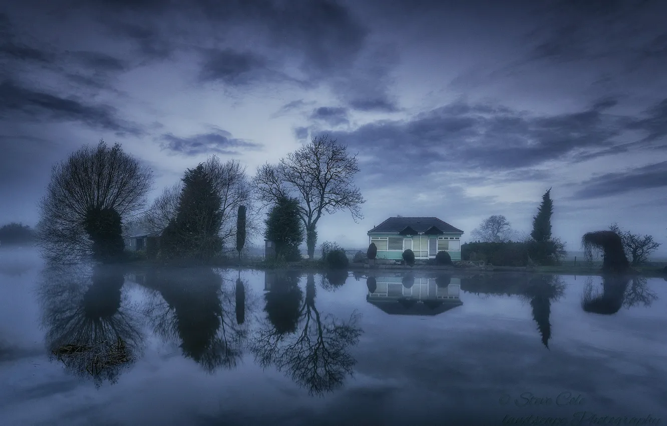 Фото обои облака, деревья, озеро, дом, отражение, Англия, Нормантон он Сор