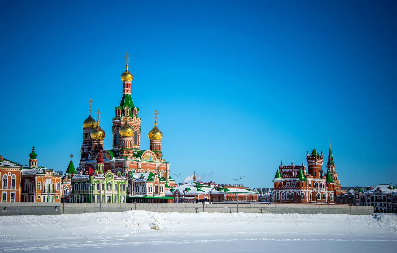 Фото обои зима, небо, солнце, снег, дома, церковь, храм, Россия
