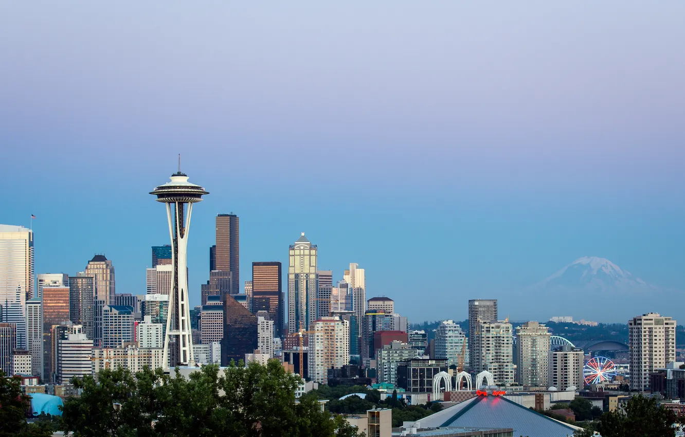 Фото обои город, башня, гора, дома, Seattle, Сиетл, Mt Rainier from Kerry Park