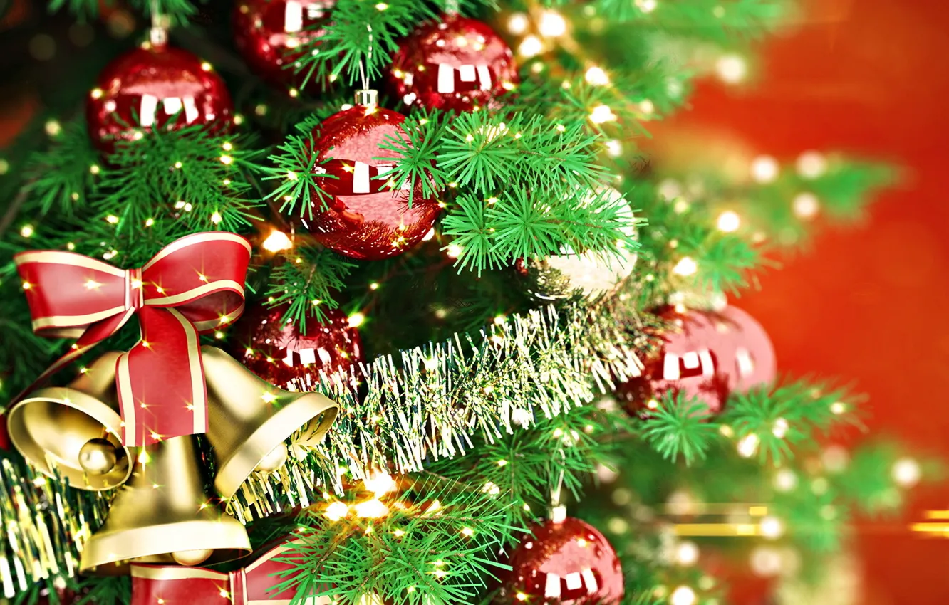 Фото обои елка, новый год, мишура, колокольчики, бантик, елочные шары