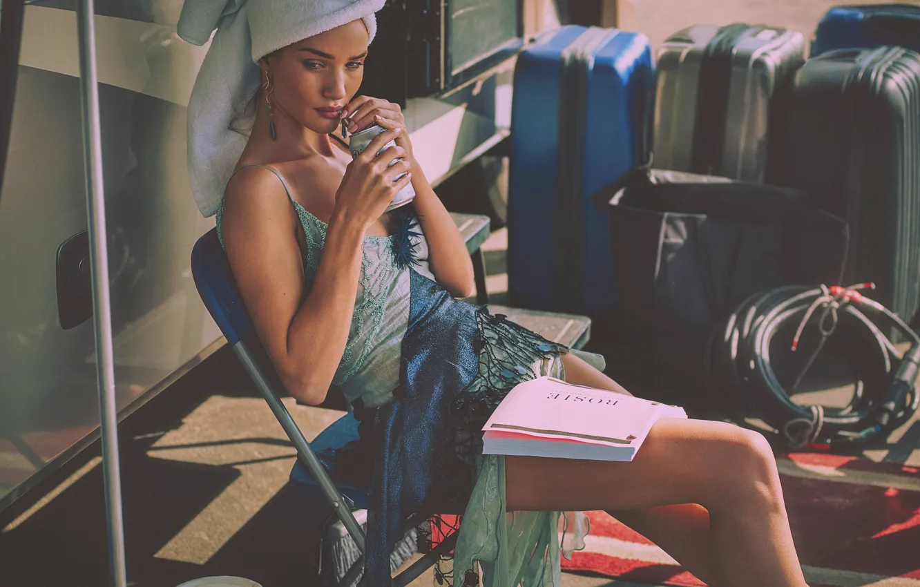 Фото обои модель, блондинка, Rosie Huntington-Whiteley