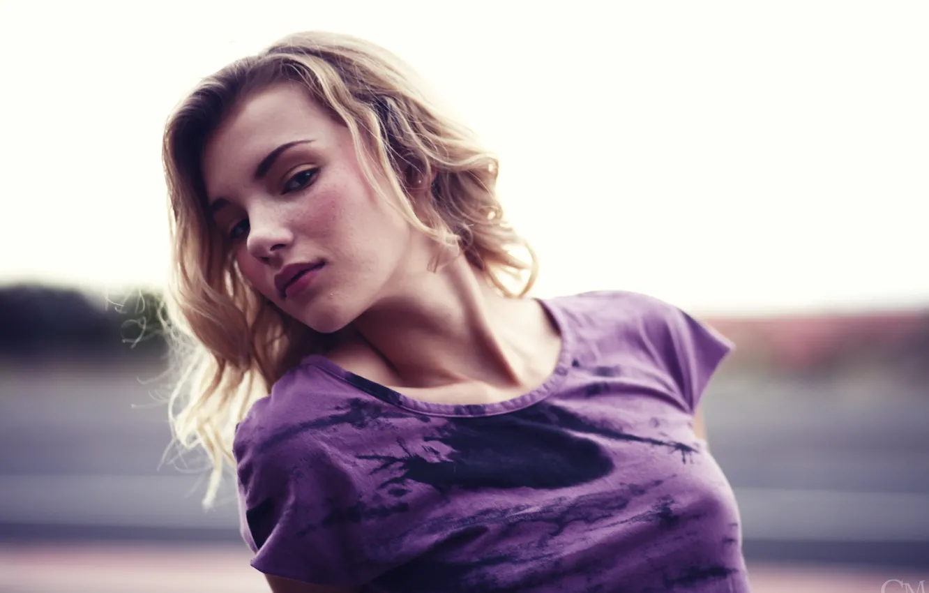 Фото обои girl, woman, model, purple, blonde, female, Rachel Yampolsky