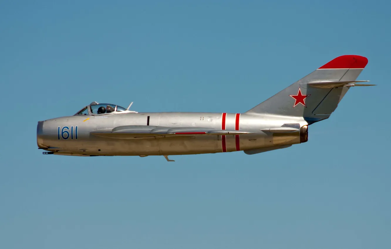 Фото обои полет, истребитель, советский, МиГ-15
