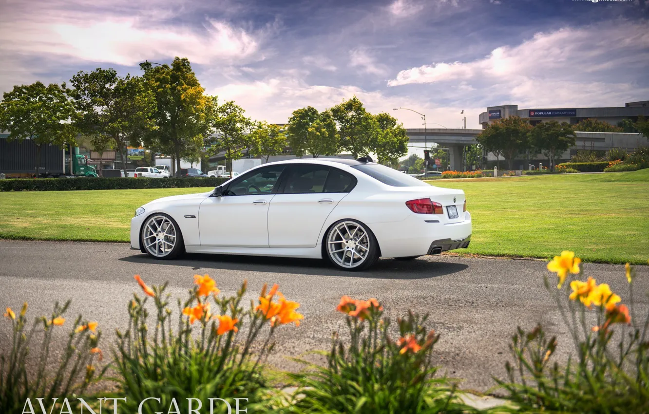 Фото обои white, M-pack, agforged, BMW 5-Series