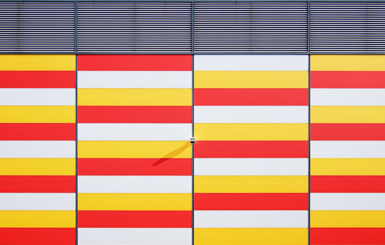 Фото обои colors, red, wall, white, stripes, pattern, colours, orange