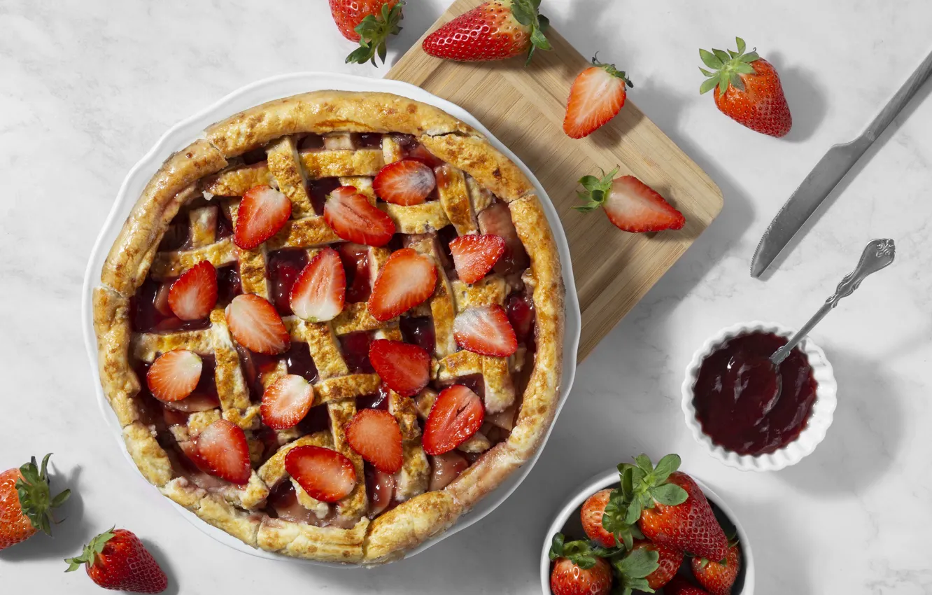 Strawberry pie