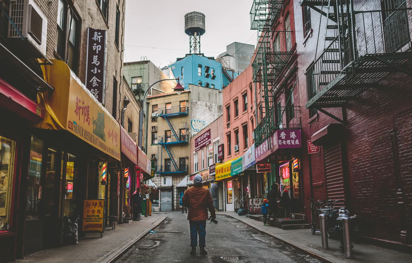 Фото обои Нью-Йорк, сапоги, камера, капюшон, ресторан, мужчины, магазины, Chinatown