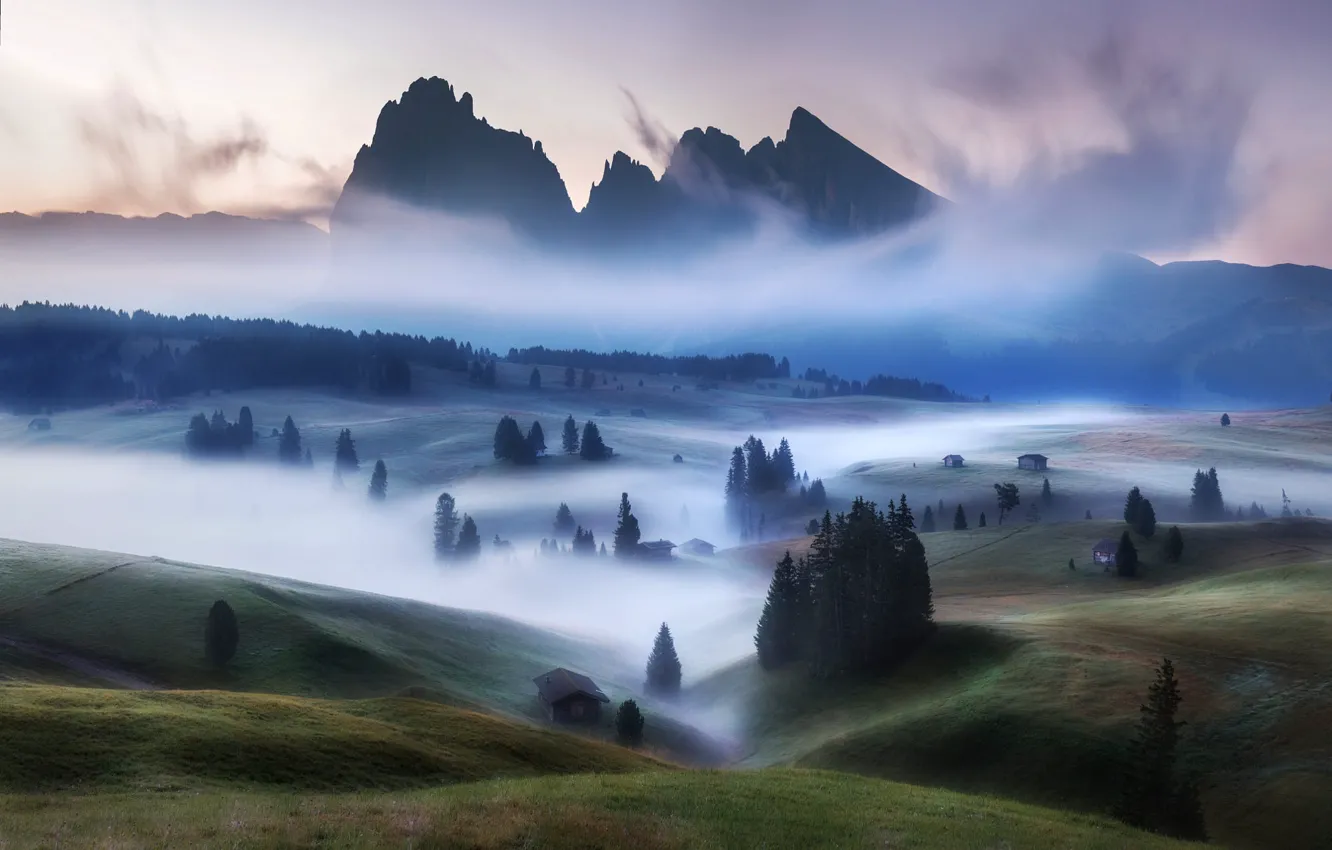 Фото обои горы, туман, утро, Альпы, дымка, домик, сумерки