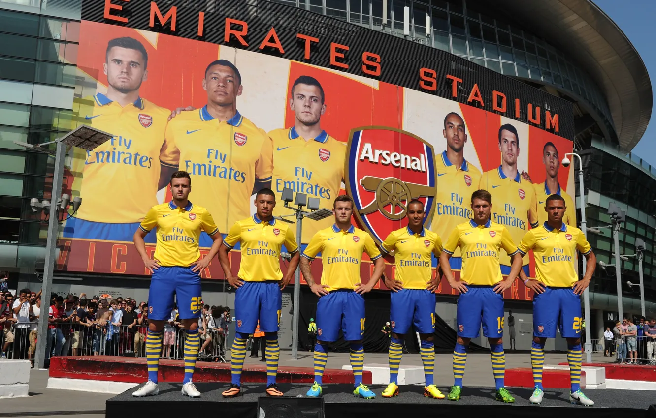 Фото обои форма, Арсенал, стадион, Emirates, Arsenal, Walcott, Jack Wilshere, alex oxlade-chamberlain