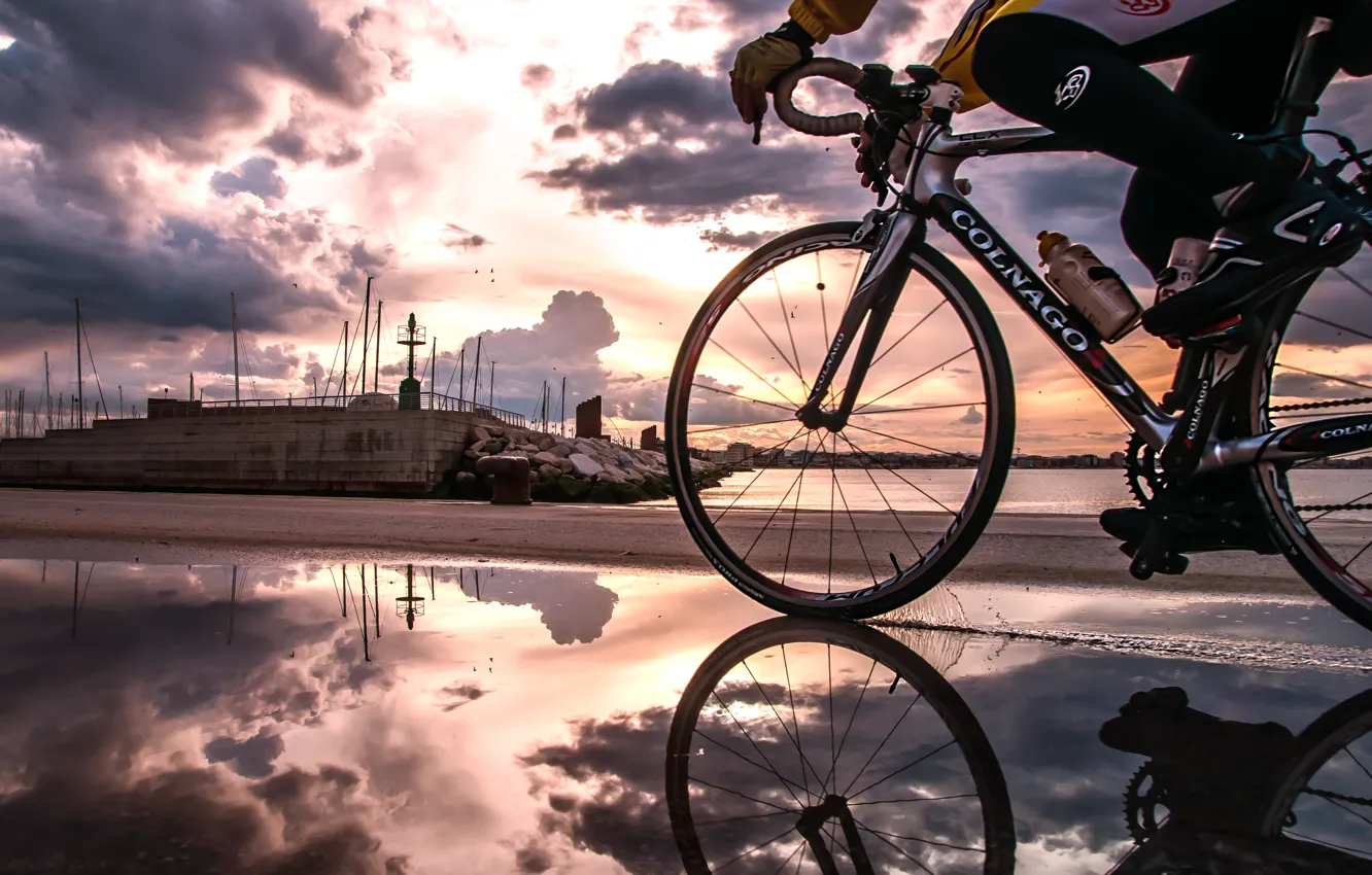 Фото обои велосипед, океан, набережная, colnago, велосепидист