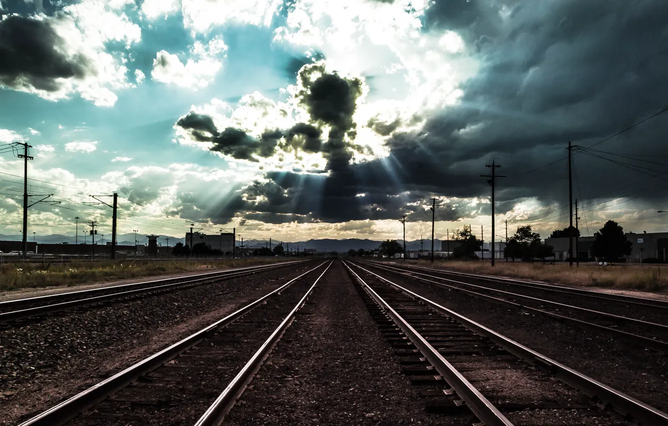 Фото обои Dark, light, Clouds, sun, Denver, Colorado, railroad, State