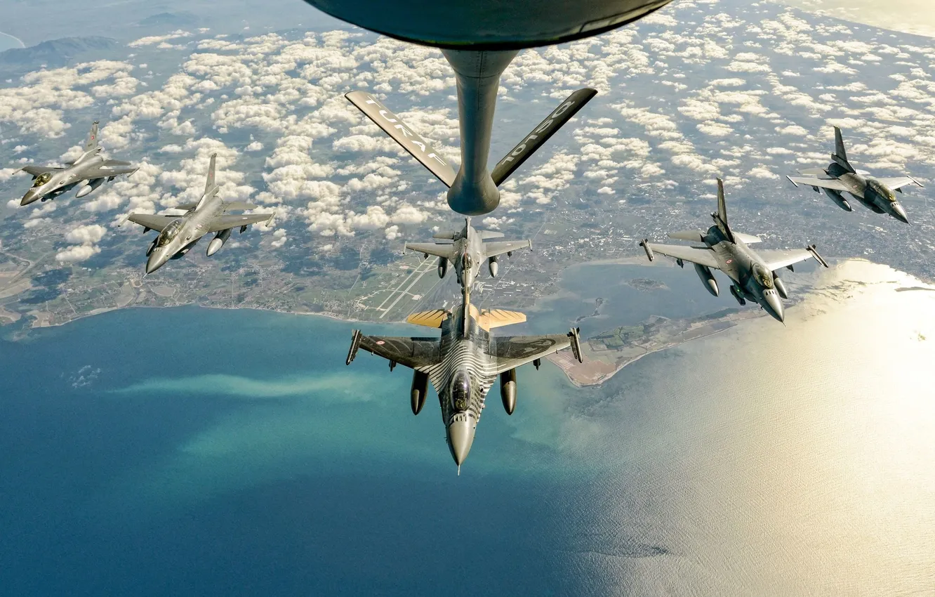 Фото обои sea, f-16, air refueling