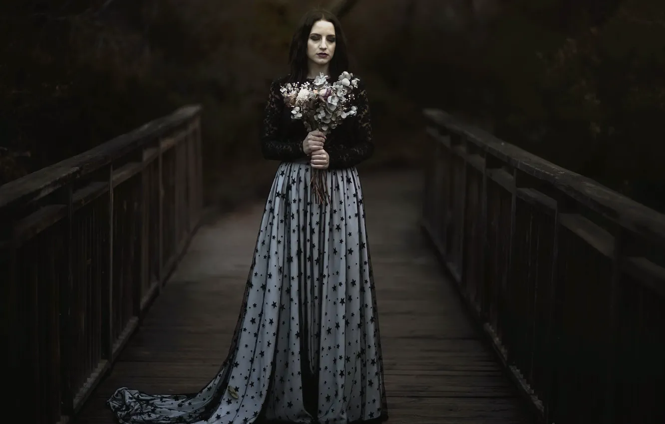 Фото обои девушка, цветы, Sheila Cabrera
