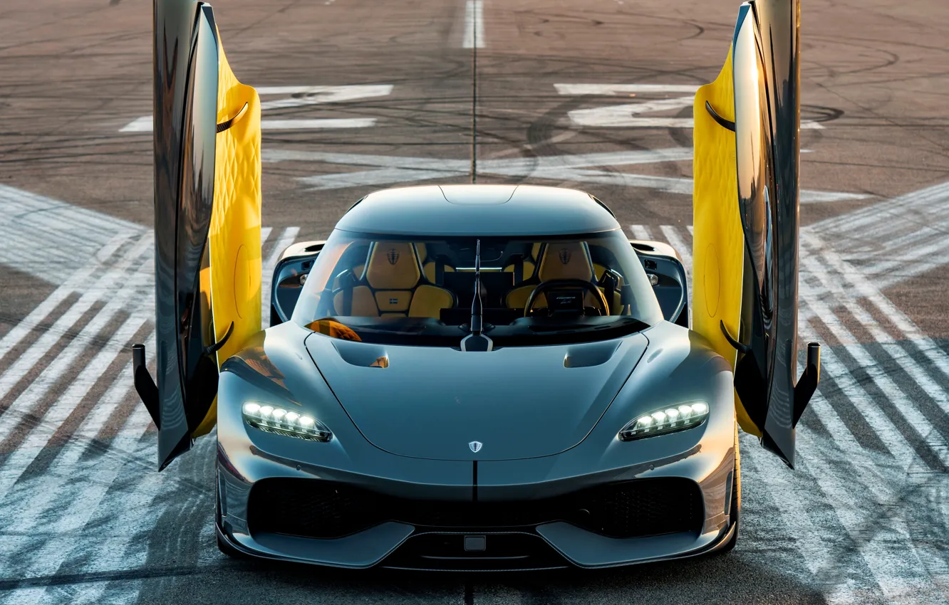 Фото обои свет, фары, двери, Koenigsegg, вид спереди, Gemera, Koenigsegg Gemera