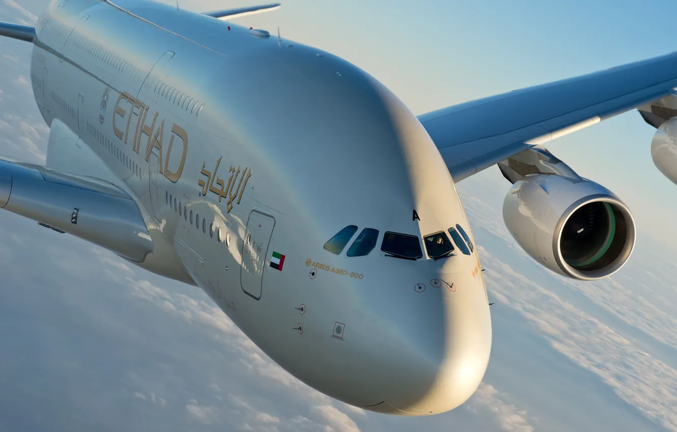 Фото обои A380, Airbus, Пилот, Etihad Airways, Airbus A380, Кокпит, Пассажирский самолёт, Airbus A380-800