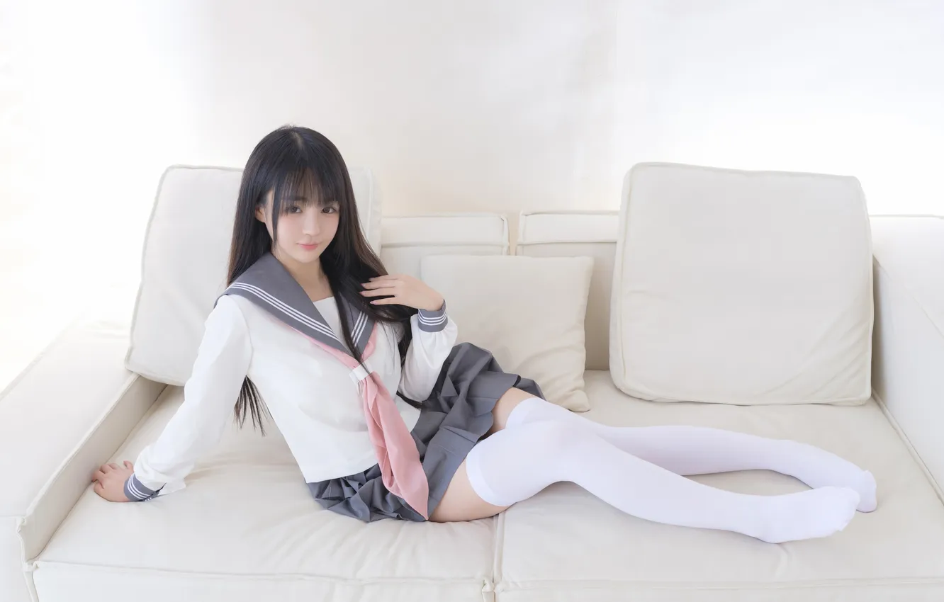 Фото обои Beautiful, Asian, Model, Smile, Woman, Sofa, Cute, Pretty