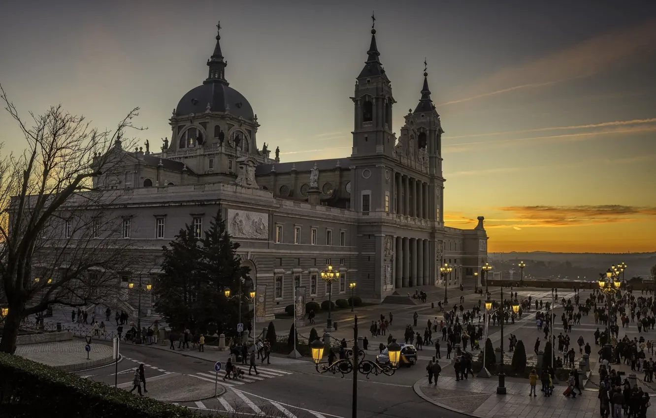 Фото обои город, вечер, Испания, Madrid, Мадрид, Catedral de la Almudena