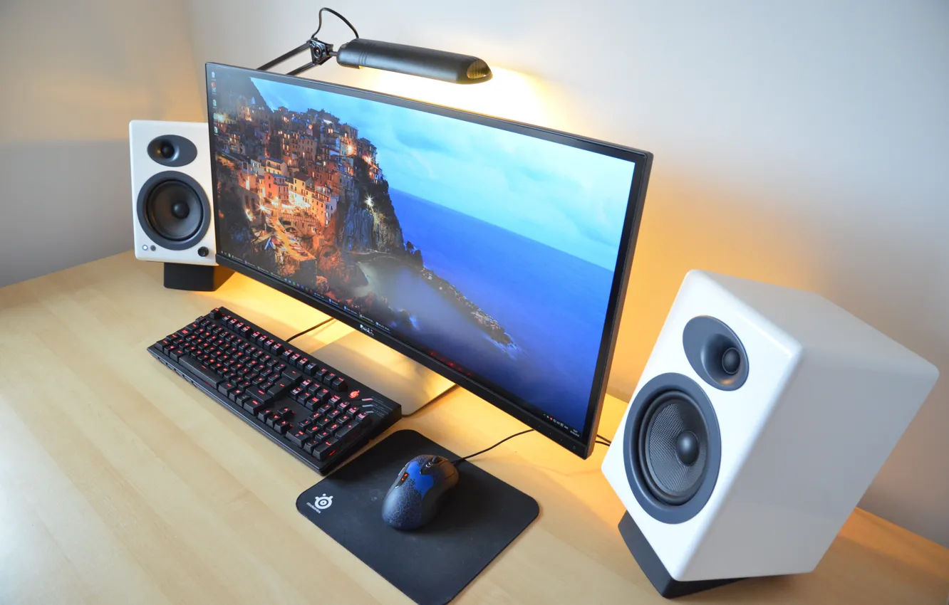 Фото обои mouse, keyboard, elegant pedestal, Desktop pc, curved monitor