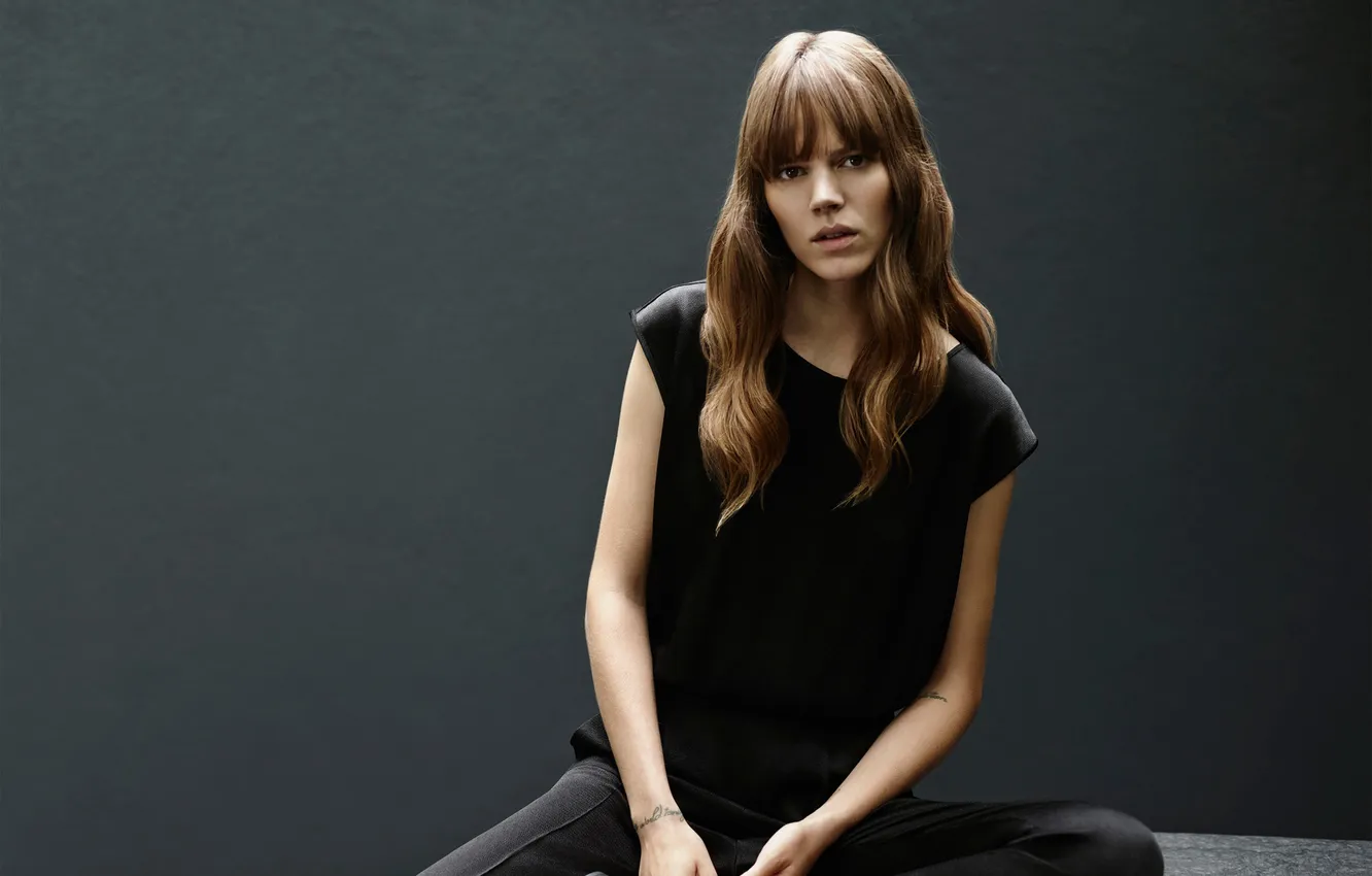 Фото обои фотосессия, Фрея Беха Эриксен, Hugo Boss, Freja Beha Erichsen