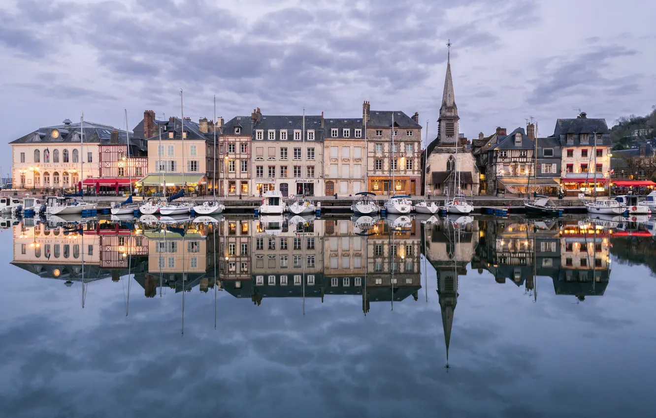 Фото обои отражение, Франция, здания, дома, яхты, порт, катера, France