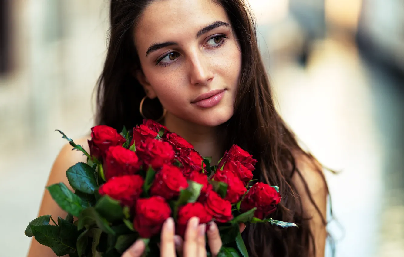 Фото обои взгляд, девушка, цветы, лицо, розы, Marco Squassina, Clizia