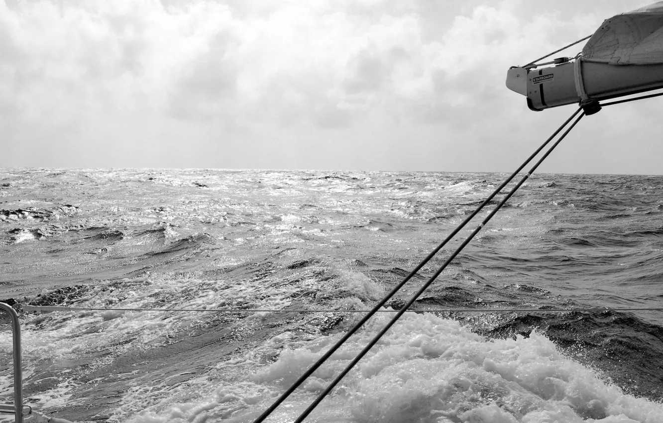 Фото обои море, яхта, горизонт, черно-белое