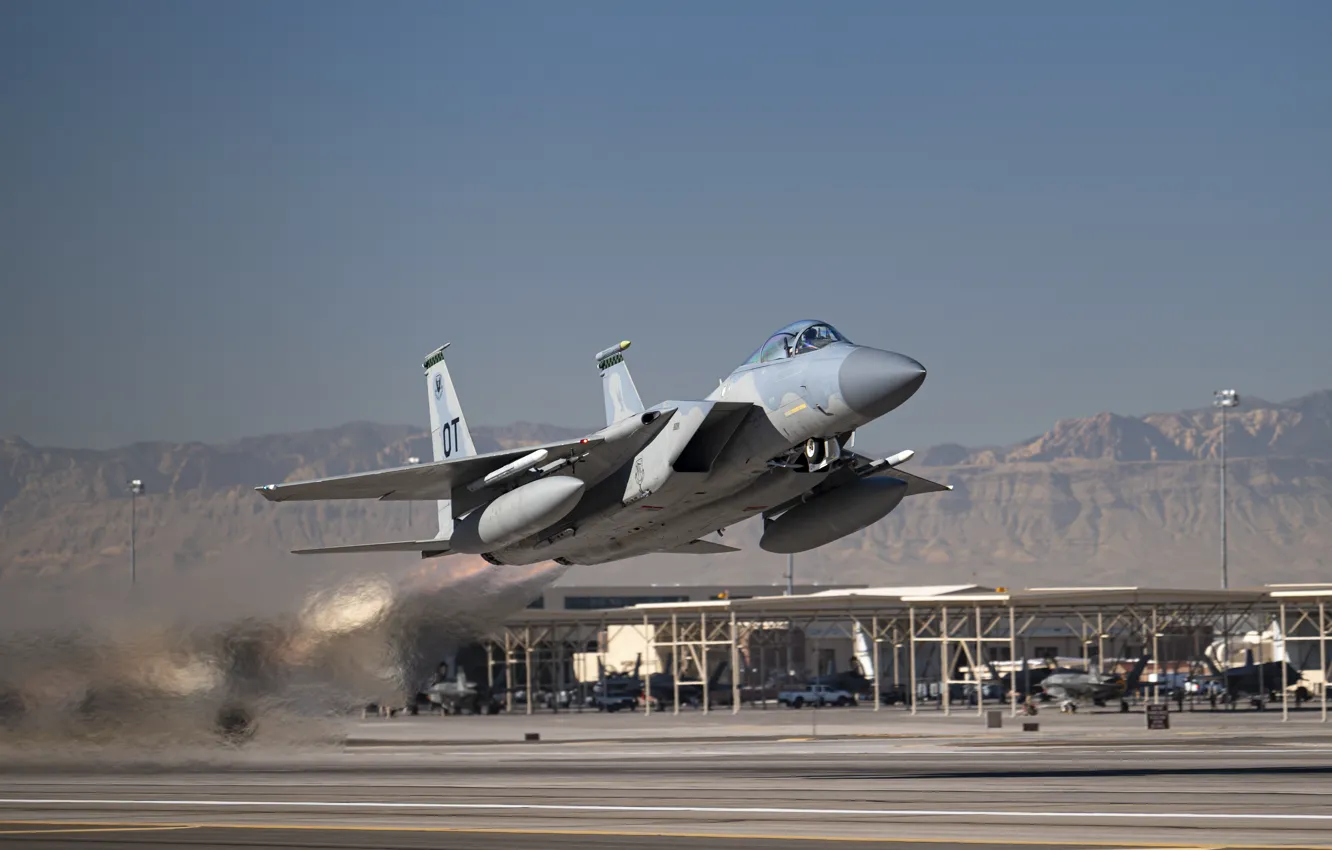 Фото обои Eagle, американский, ВВС США, четвёртого поколения, McDonnell Douglas, F-15C, завоевания превосходства в воздухе, Одноместный всепогодный …