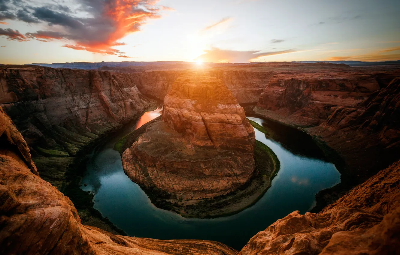 Фото обои небо, солнце, облака, лучи, река, Колорадо, каньон, Аризона