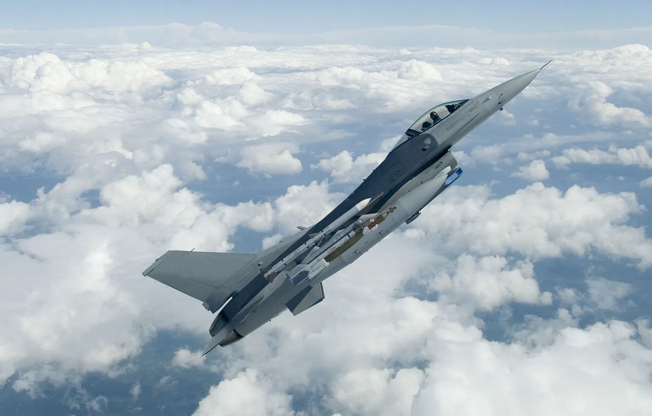 Фото обои истребитель, F-16, Fighting Falcon, многоцелевой, «Файтинг Фалкон»