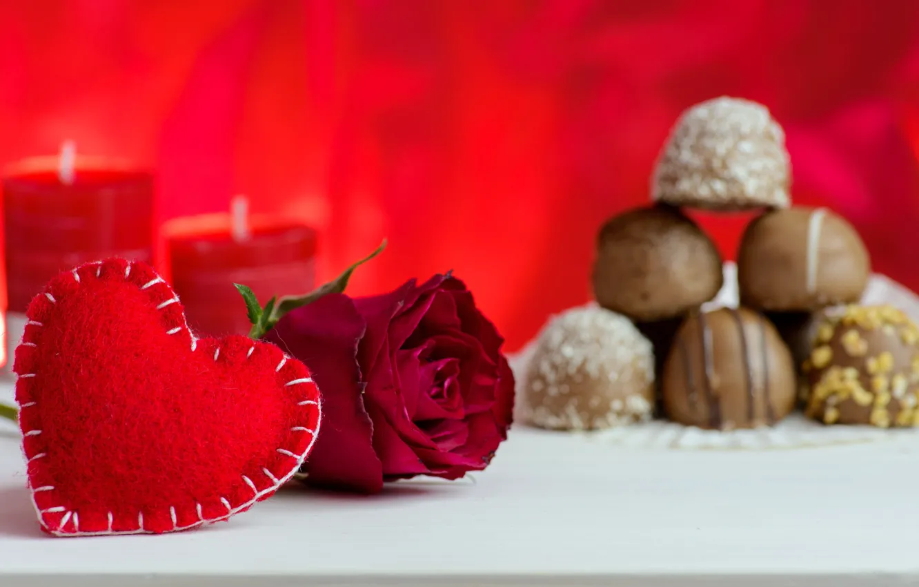 Фото обои любовь, розы, свечи, конфеты, красные, red, love, flowers