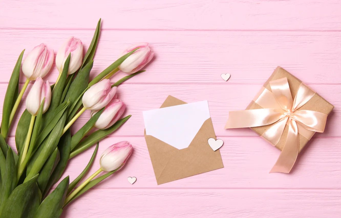 Фото обои цветы, подарок, букет, тюльпаны, розовые, wood, pink, flowers