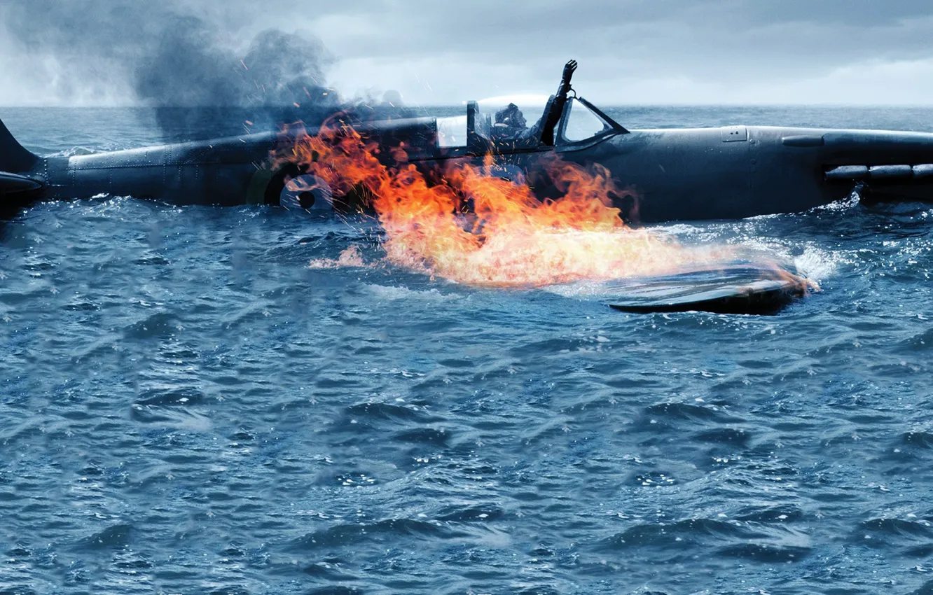 Фото обои cinema, fire, flame, soldier, sea, man, airplane, movie