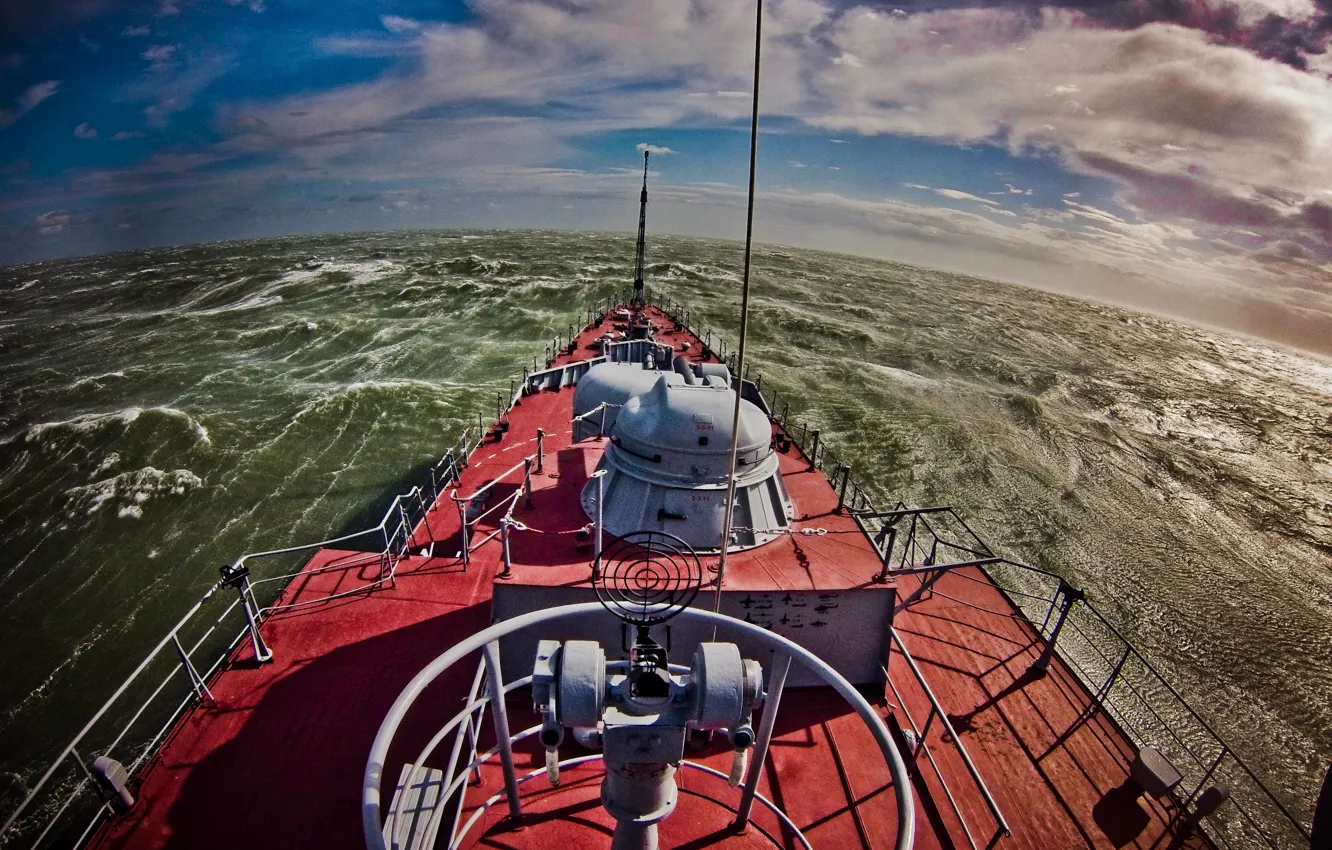 Фото обои шторм, Татарстан, Ракетный корабль