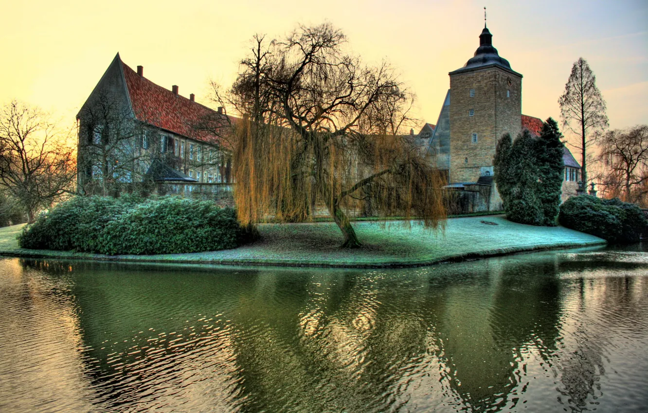 Фото обои зелень, река, замок, Германия, крепость, кусты, Steinfurt