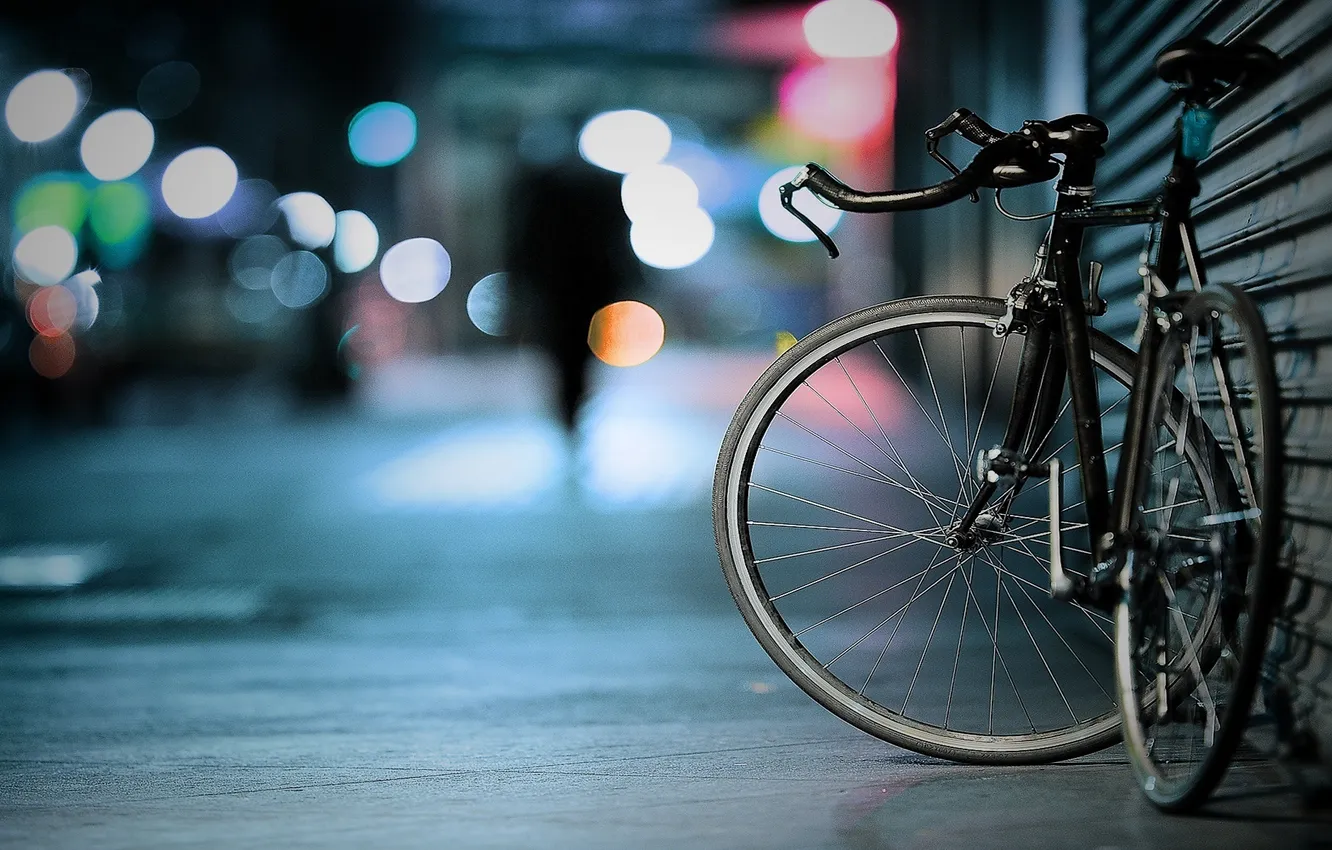 Фото обои велосипед, огни, улица, силуэт