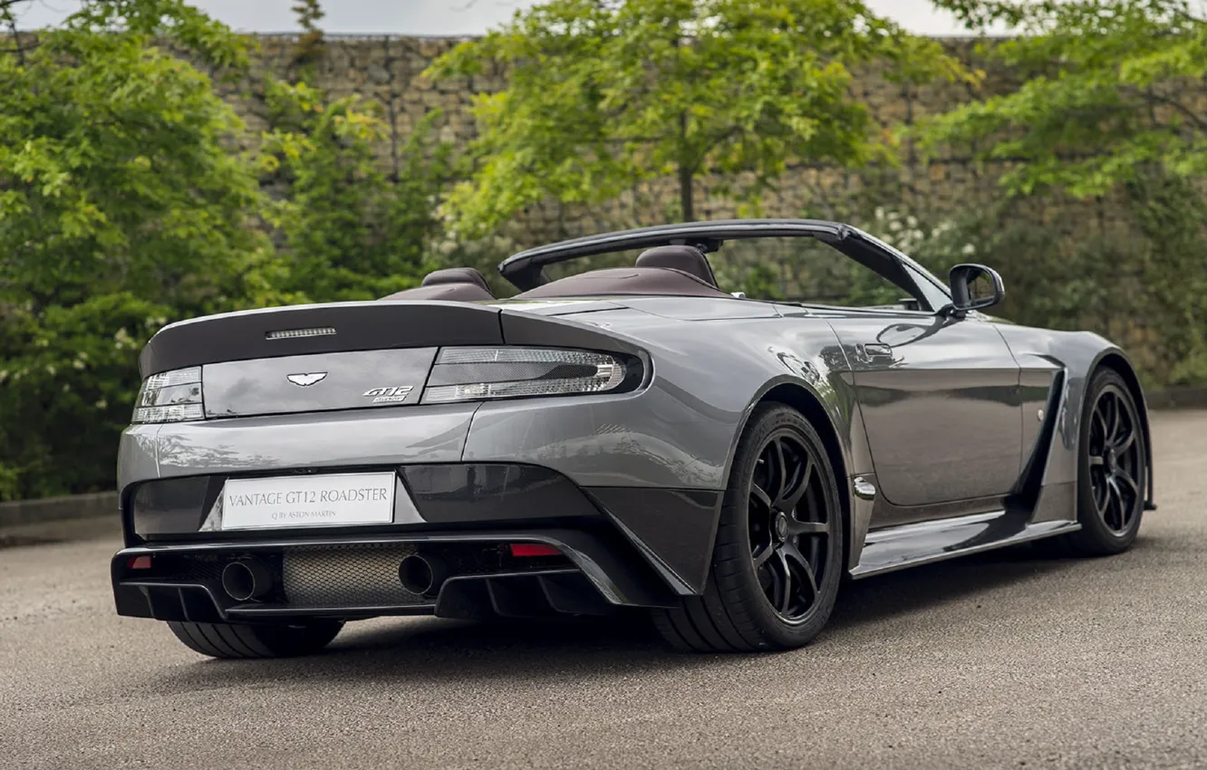 Фото обои Aston Martin, Vantage, GT12 Roadster