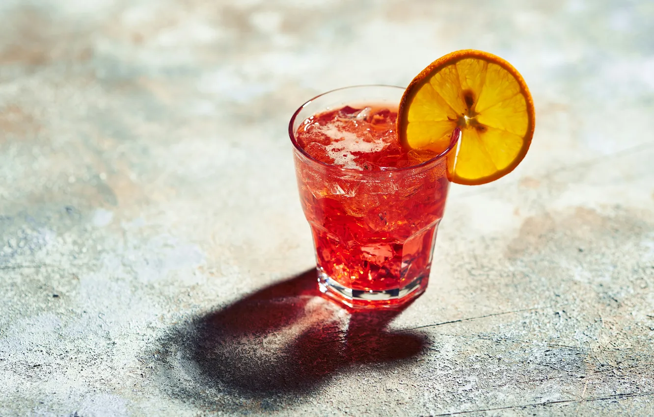 Фото обои red, juice, glass, ice, bar, orange, color, celebration