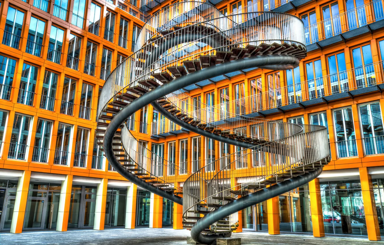 Фото обои город, Германия, Мюнхен, арт-объект, двор офисного здания компании KPMG, Бесконечная лестница, &ampquot;Лестница Мёбиуса&ampquot;