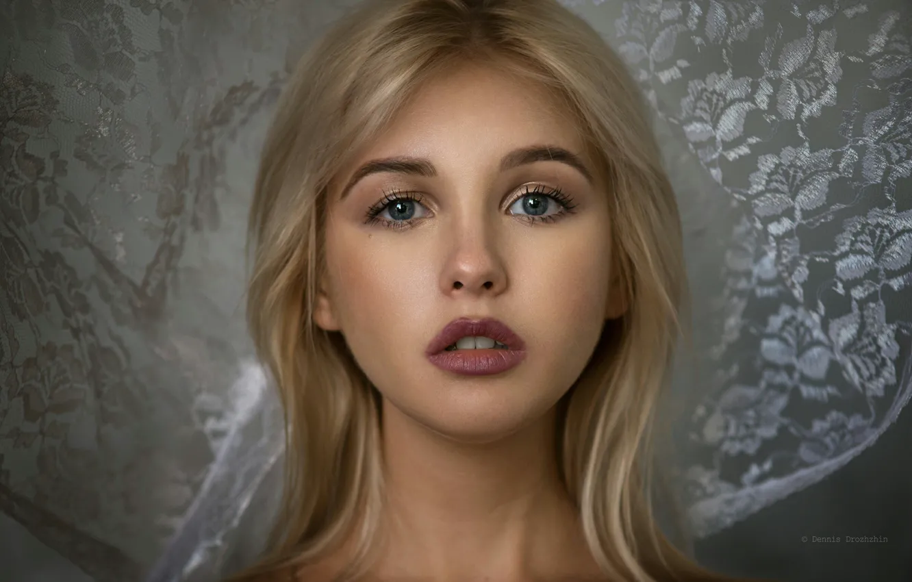 Фото обои Девушка, Фото, Взгляд, Блондинка, Модель, Губы, Лицо, Girl