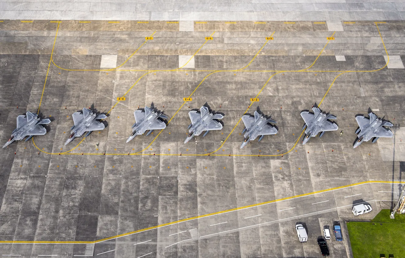 Фото обои Япония, USAF, F-22 Raptor, Yokota AB