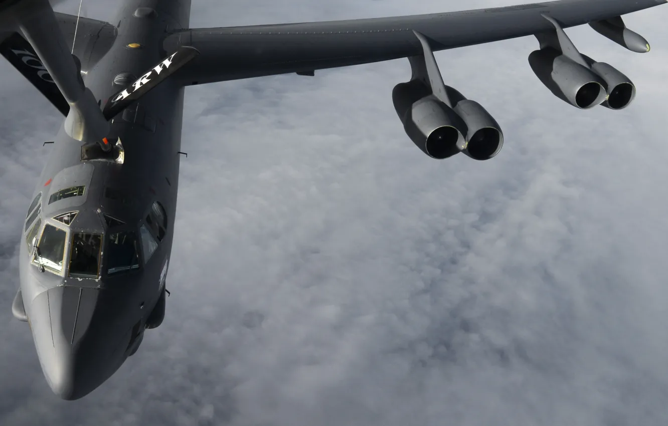 Фото обои небо, облака, самолет, кабина, Boeing, бомбардировщик, стратегический, USAF