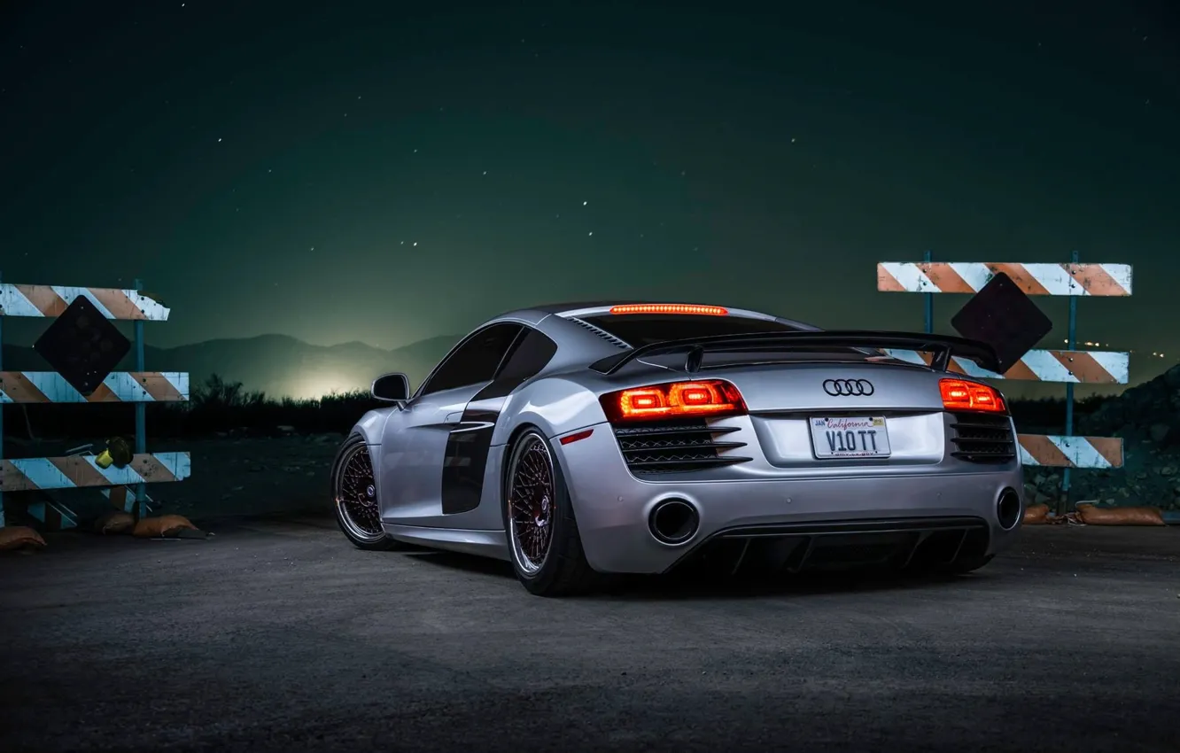 Фото обои Audi, Sky, Stars, V10, Custom, Silver, Sportcar, Spoiler